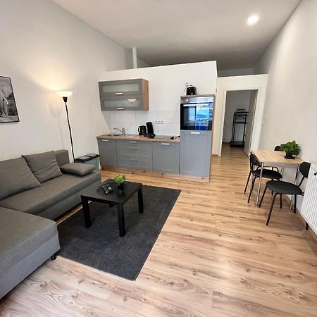Apartment Central 10B 40Qm Wi-Fi Free Parking Calm Back House Dortmund Kültér fotó
