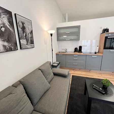 Apartment Central 10B 40Qm Wi-Fi Free Parking Calm Back House Dortmund Kültér fotó