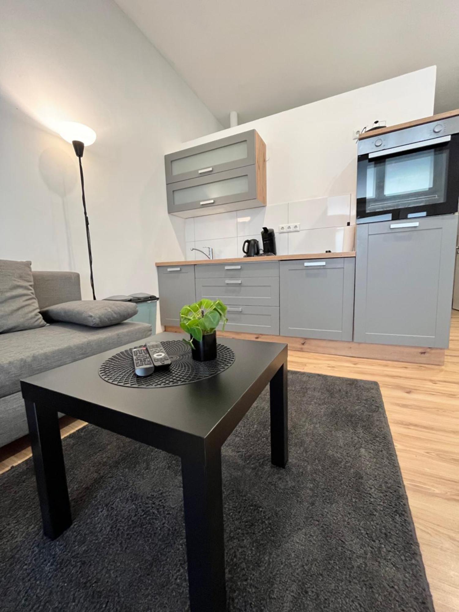 Apartment Central 10B 40Qm Wi-Fi Free Parking Calm Back House Dortmund Kültér fotó
