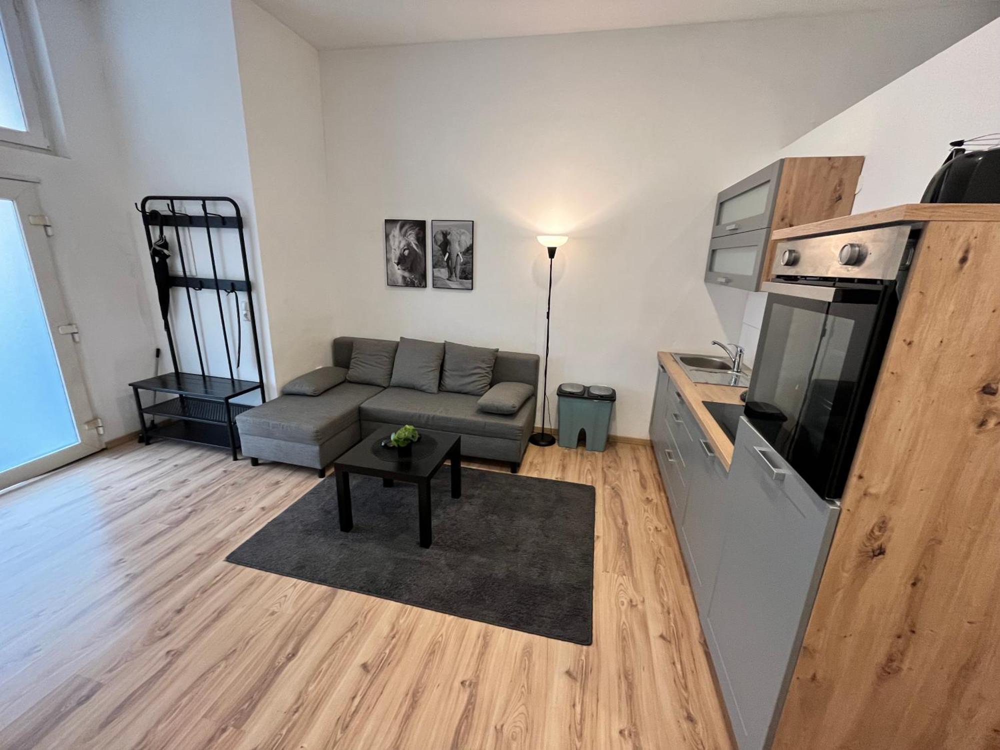 Apartment Central 10B 40Qm Wi-Fi Free Parking Calm Back House Dortmund Kültér fotó